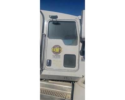 Kenworth T660 Right Front Door Assembly