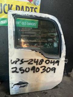 Kenworth T680 Front Door Assembly