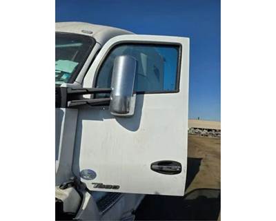 Kenworth T680 Left Front Door Assembly