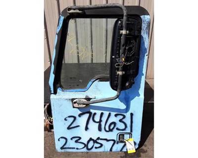 Mack CXU633T Left Front Door Assembly