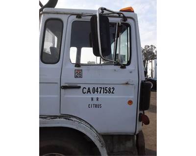 Mack Midliner MS250P Right Front Door Assembly for a Mack MS250P