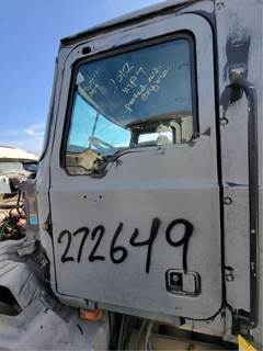 Mack Pinnacle CXU612 Left Front Door Assembly for a Mack CXU612