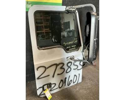 Mack Pinnacle CXU612 Right Front Door Assembly for a Mack CXU612