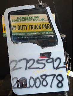 Mack Pinnacle CXU613 Right Front Door Assembly for a Mack CXU613