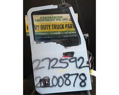 Mack Pinnacle CXU613 Right Front Door Assembly for a Mack CXU613