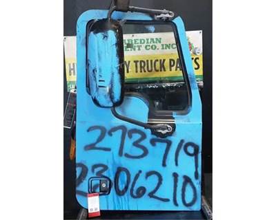 Mack Pinnacle CXU613 Right Front Door Assembly for a Mack CXU613