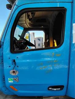 Peterbilt 579 Left Front Door Assembly