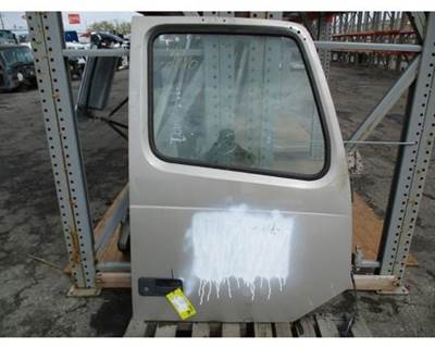 Volvo VNL Right Front Door Assembly