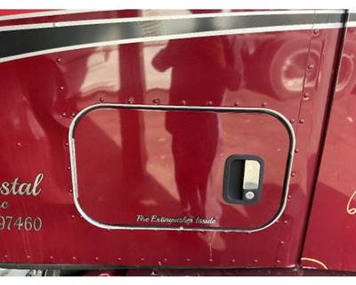 Kenworth T680 Rear Door Assembly