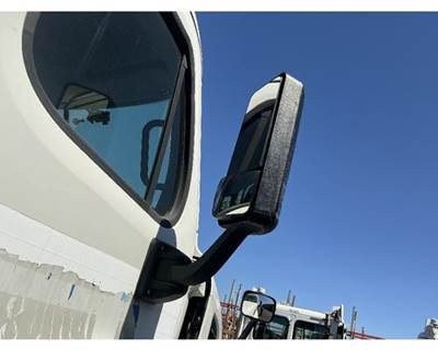 Freightliner Cascadia 113 Right Door Mirror for a Freightliner CASCADIA