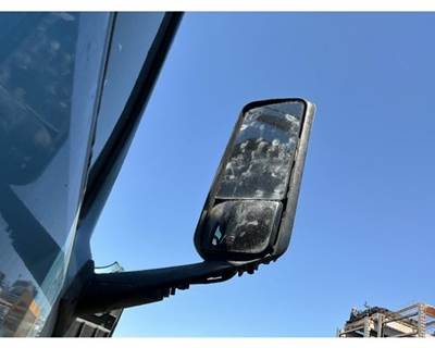 Freightliner Cascadia 126 Right Door Mirror for a Freightliner CASCADIA