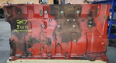 Cummins ISX15 Engine Block / Cylinder Block for a Kenworth T680