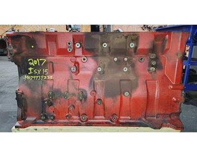 Cummins ISX15 Engine Block / Cylinder Block for a Kenworth T680