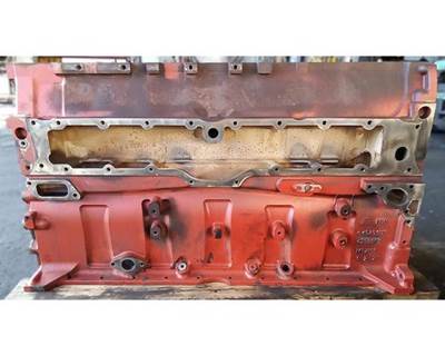 Cummins ISX15 Engine Block / Cylinder Block for a Kenworth T800