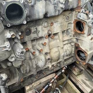 Detroit DD13 Engine Block / Cylinder Block