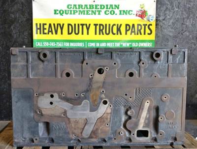 International MaxxForce DT Engine Block / Cylinder Block