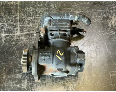 Detroit DD15 Engine Brake