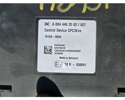 Detroit DD13 Engine Control Module (ECM) for a Freightliner Cascadia 116