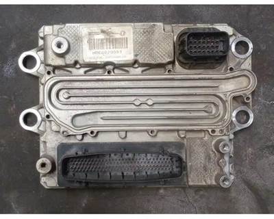 Detroit DD15 Engine Control Module (ECM) for a Freightliner Cascadia 125