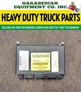 Freightliner Cascadia 113 Engine Control Module (ECM)