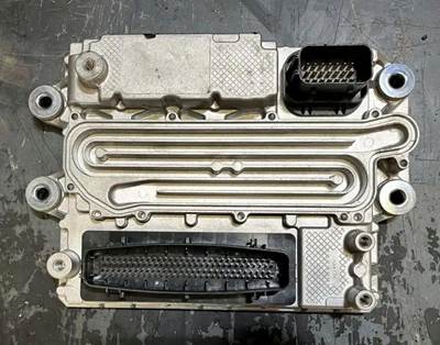 Freightliner Cascadia 113 Engine Control Module (ECM)