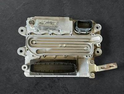 Freightliner Cascadia 113 Engine Control Module (ECM)