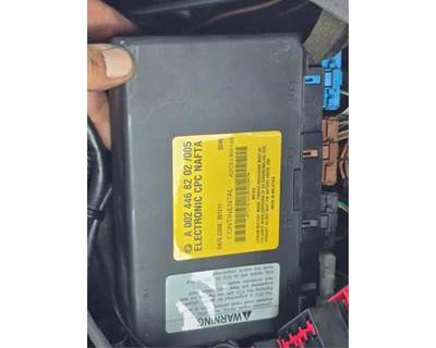 Freightliner Cascadia 113 Engine Control Module (ECM)