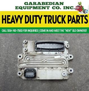 Freightliner Cascadia 125 Engine Control Module (ECM)