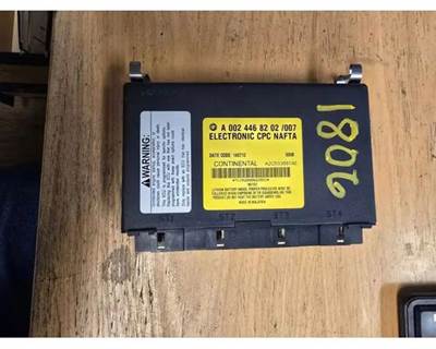 Freightliner Cascadia 125 Engine Control Module (ECM)