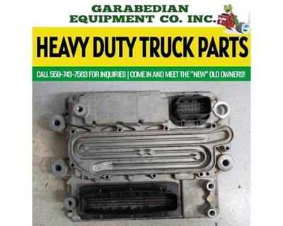 Freightliner Cascadia 125 Engine Control Module (ECM)