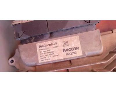Kenworth T800 Engine Control Module (ECM)