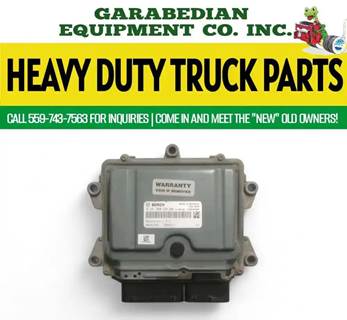 Peterbilt 384 Engine Control Module (ECM)