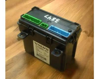 Volvo VNL670 Engine Control Module (ECM)