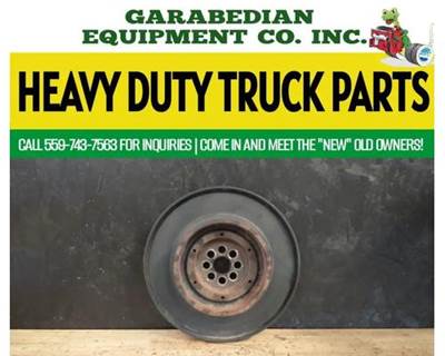 Detroit DD13 Vibration Damper for a Freightliner Cascadia 125