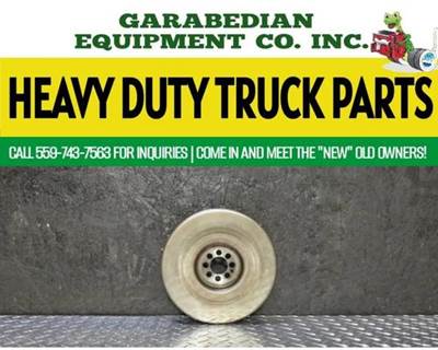 Volvo D13H Vibration Damper for a Volvo VNL780