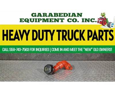 Used Cummins ISX12 G Oil Fill Tube & Cap, Part # 2870177, for Volvo VNL