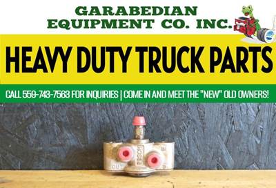 Detroit DD13 Engine Part for a Freightliner Cascadia 132