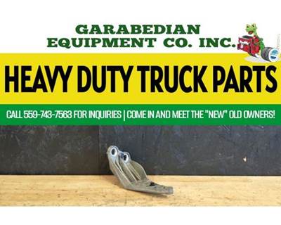 Detroit DD13 Mounting Support Bracket, Part # A4710980939, for Freightliner Cascadia 132