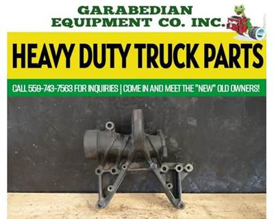 Detroit DD13 Front Lift Bracket, Part # A4712230441