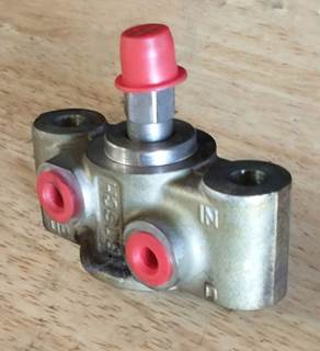 Detroit DD15 Engine Part for a Freightliner Cascadia 125