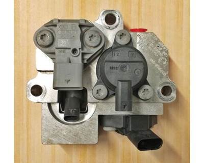 Detroit DD15 Fuel Doser Doser Block Assembly Metering Unit, Part # A4710700055