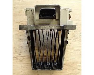 Detroit DD15 Charge Air Pipe Heater Flange, P/N A0001592404/A0001595304 for Freightliner Cascadia