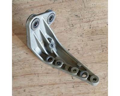 Detroit DD15 Mounting Support Bracket, Part # A4720980539