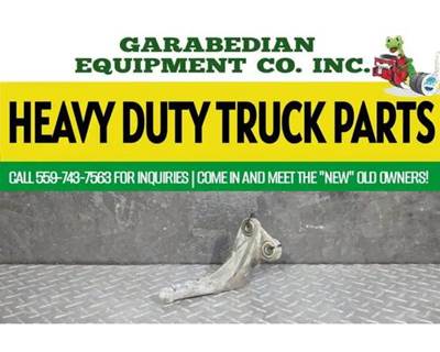 Detroit DD15 Mounting Support Bracket, Part # A4720981639