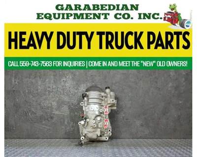 Detroit DD15 EPA10 GHG14 2-FILTER Fuel Filter Base Housing, Part # A4730903852/A4730920403