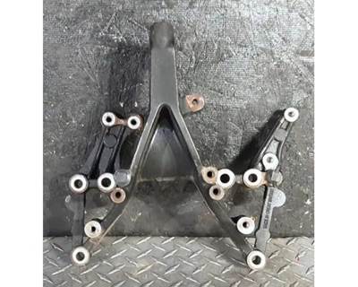 Detroit DD15 (472910) Front Lift Bracket, Part # A4722230841