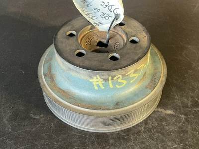 Detroit Series 60 14.0L Engine Part for a Freightliner COLUMBIA 120