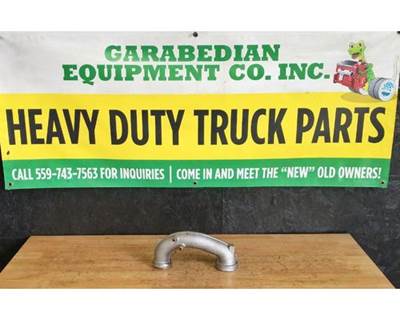 International Maxxforce DT Air Crossover Duct for DuraStar 4300, Part # 677561