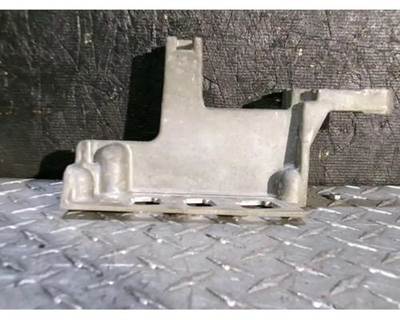 Used 2016 Paccar MX-13 EPA13 Engine Wiring Harness Plug Bracket, Part # 1890245