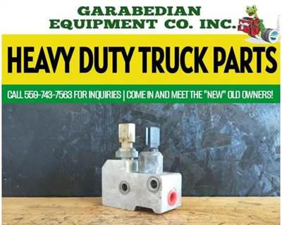Paccar MX-13 EPA10 Fuel Intake Module / Fuel Shutoff Valve, Part # 5308313, for Peterbilt 386